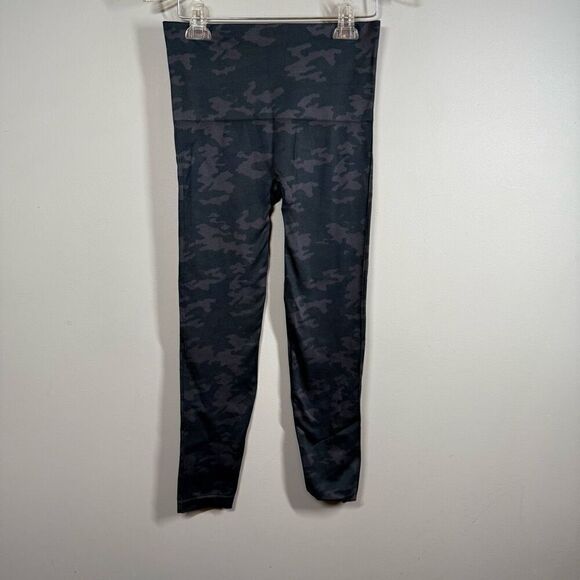 SPANX tummy control Look at Me Now Seamless Leggings, Black Camo XL - Picture 2 of 6